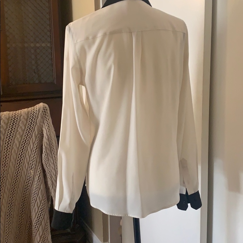 BCBG Paris Blouse - Picture 5 of 7